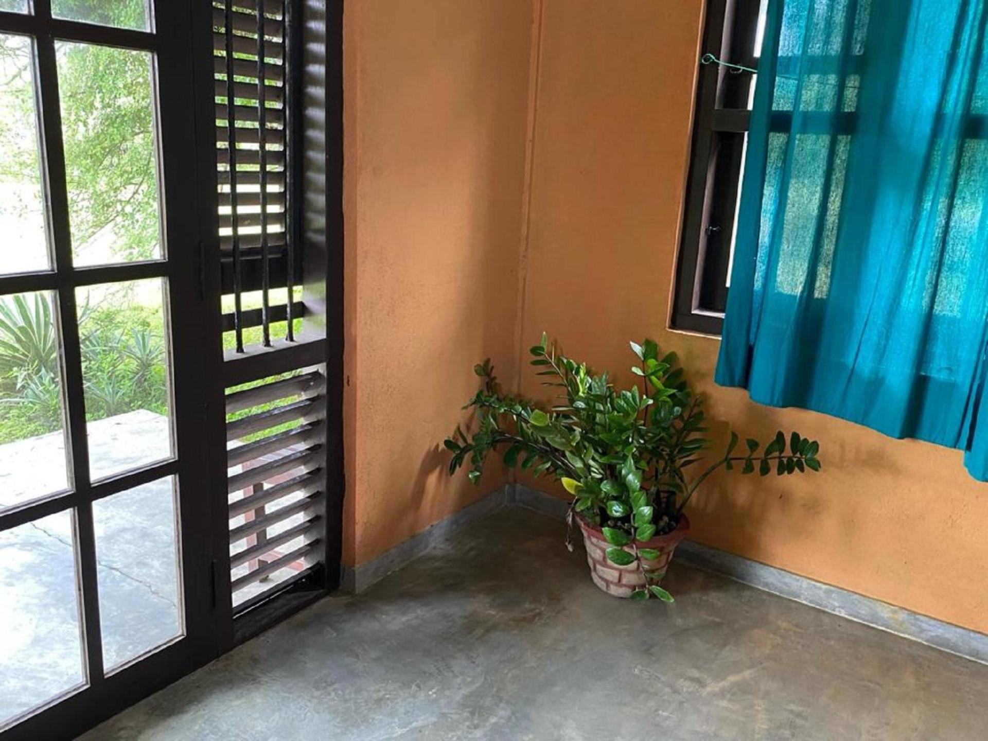 Yala Ying Yang Hostel & Camping Exterior photo