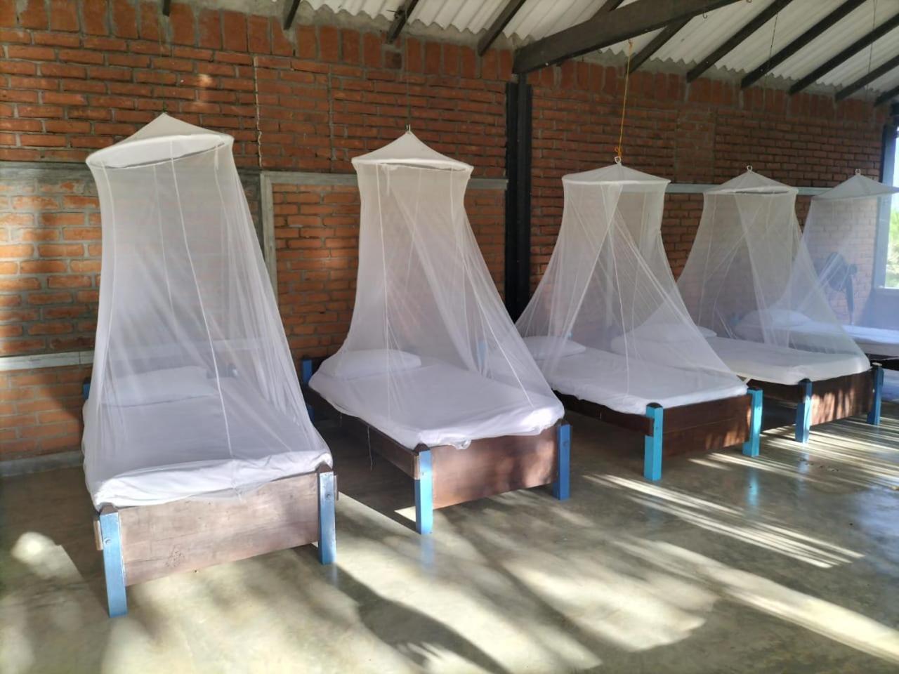 Yala Ying Yang Hostel & Camping Exterior photo